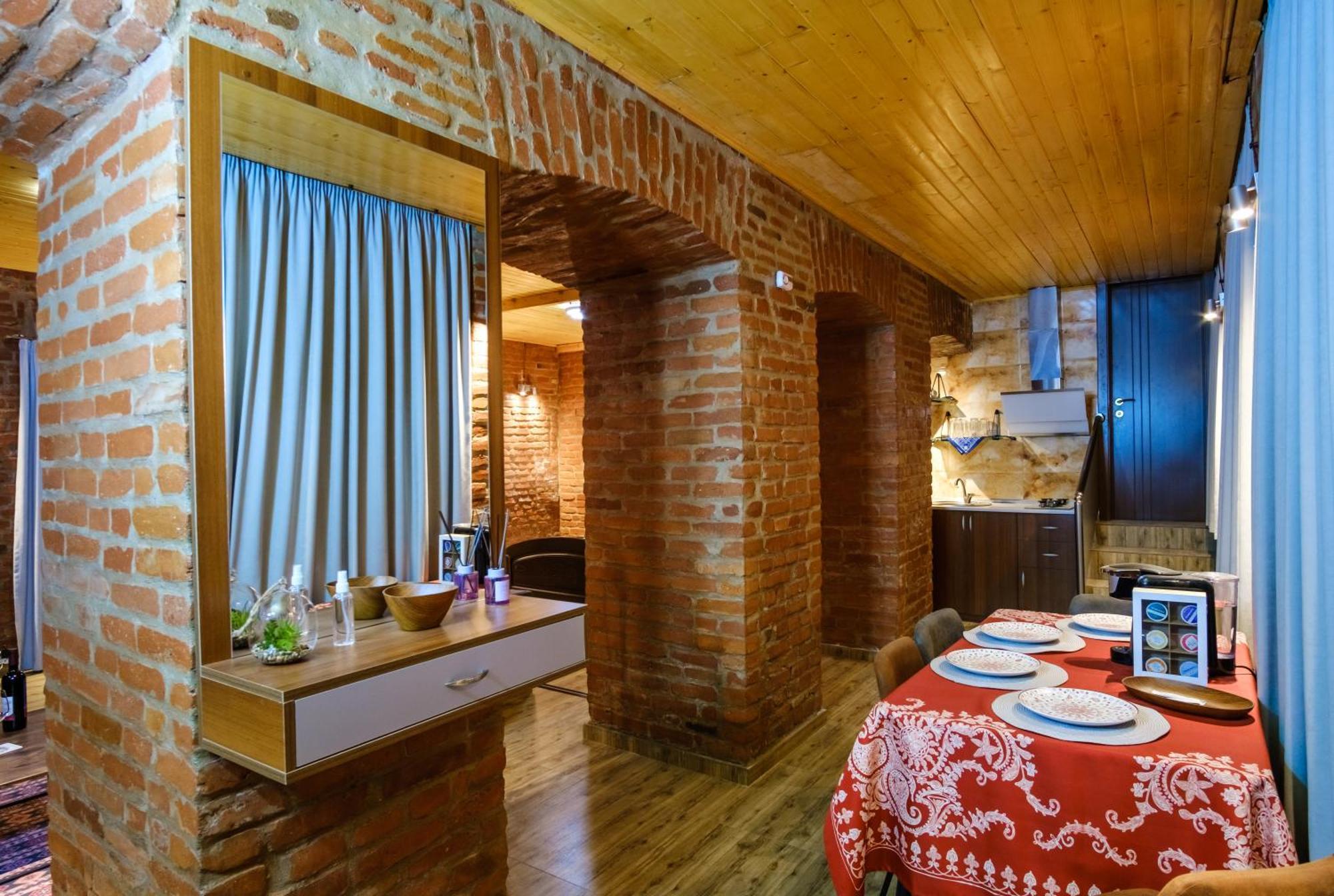 Bb Residence Sololaki Tbiliszi Szoba fotó